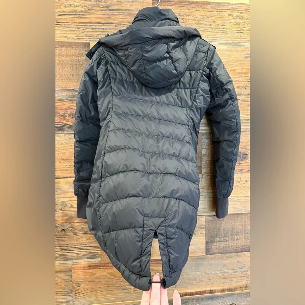 Canada Goose Women's Black Ellison Puffer Coat NEW - Picture 9 of 16